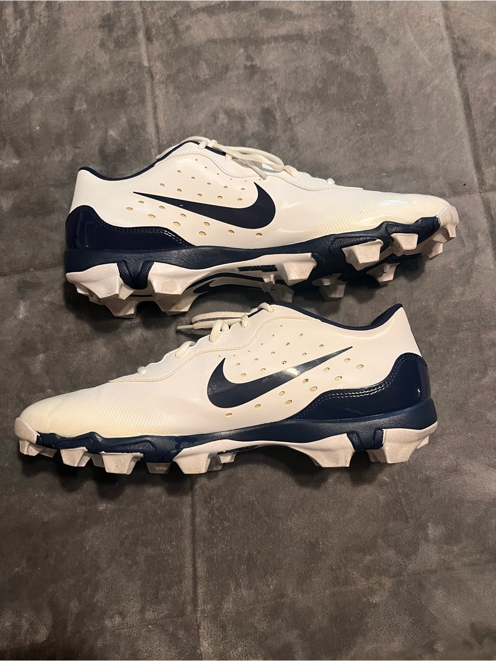 Nike diamond fast flex baseball cleats size 14